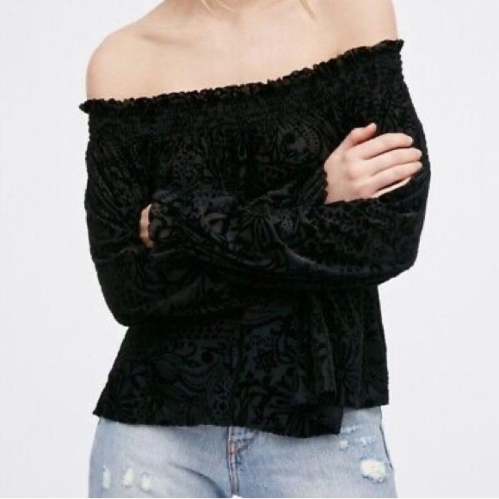 Free People A Little Twist Off Shoulder Velvet Top Medium
